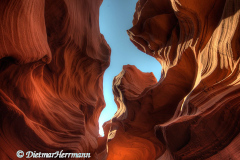 Lower-Antilope-Canyon-D800E-037674_76_78_80_tonemapped