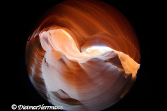 Lower-Antilope-Canyon-D800E-037990