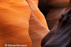 Lower-Antilope-Canyon-D800E-038000