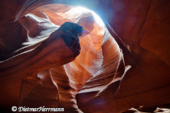 Upper-Antelope-Canyon-D800E-038682