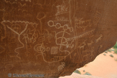 Valley-of-Fire-Petroglyphs-D800E-034293